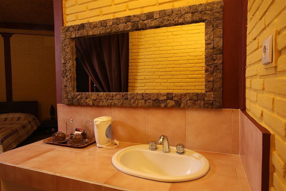 Kudos Guesthouse Ubud Ngoại thất bức ảnh